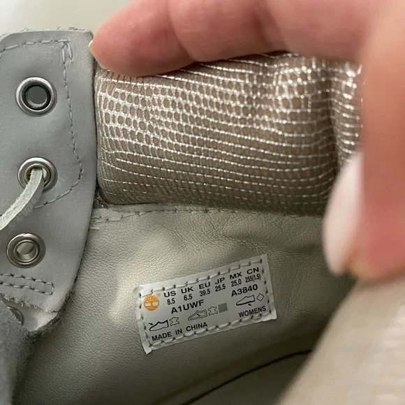 Timberland Women's Light Gray Combat Boots - Picture 4 of 4